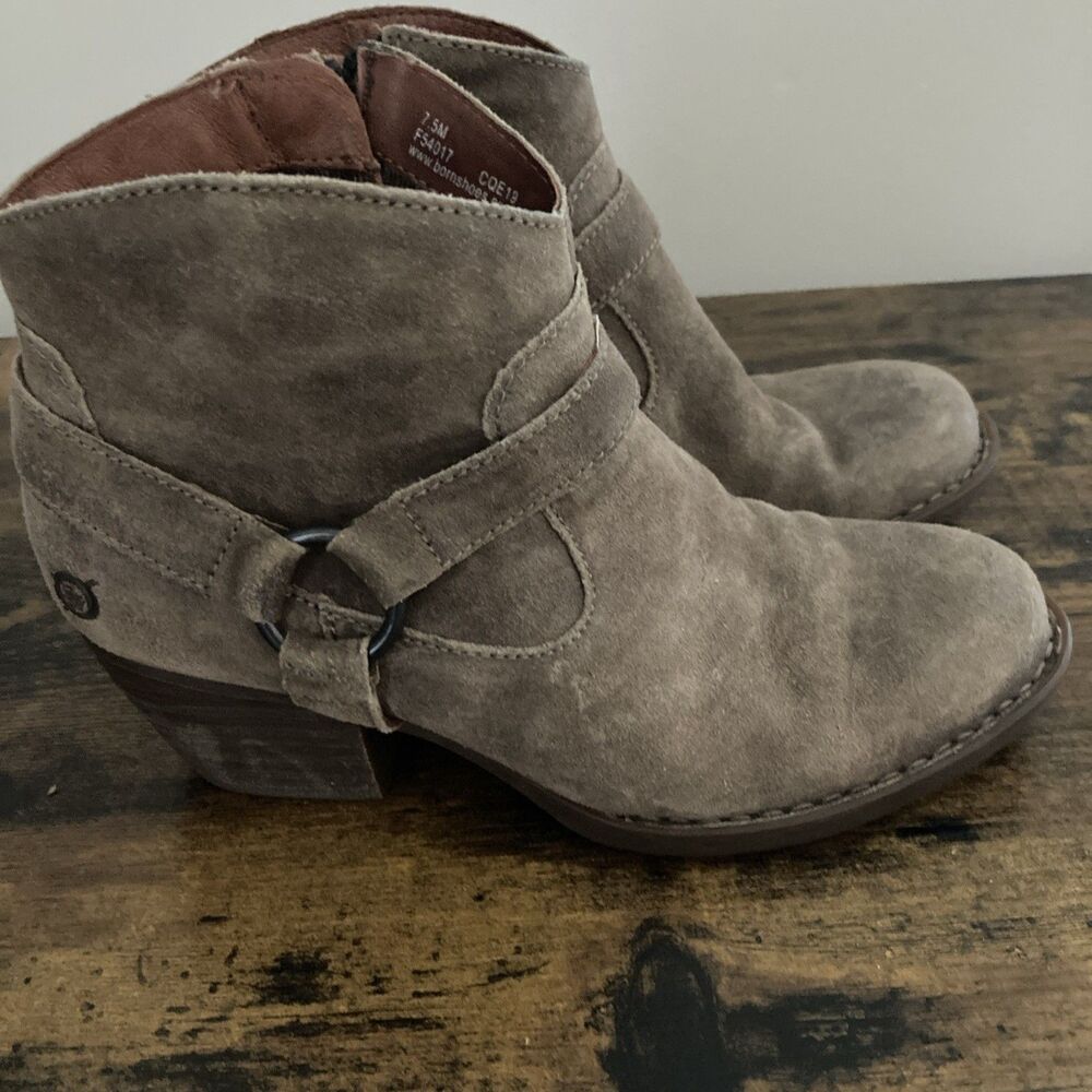 Born Carmel Harness Ankle Boots Booties Shoes Womens Size 7 Brown Suede Western